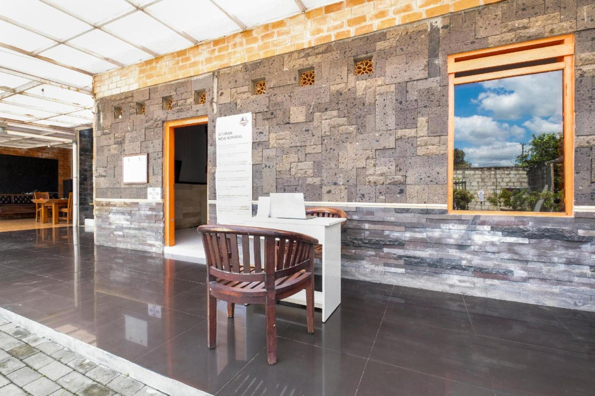 Hotel O Prambanan Near Prambanan Temple Exteriér fotografie